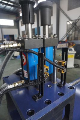 CK40CNC boru deliği delme makinesi yüksek hassasiyetli CNC otomatik çubuk delme
