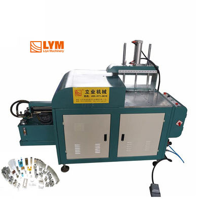 45 derece Alüminyum Kesme Makinesi Otomatik CNC Bakır Profil Kesme Makinesi
