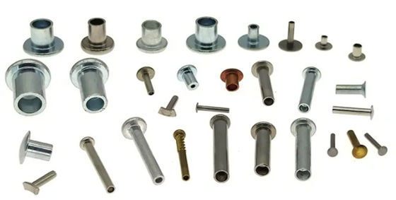 Yarı Çürük Rivetler için Hidrolik Tubüler Rivet Makinesi Katı Rivetler Adım Rivetleri