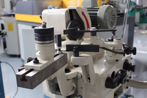 MC-450 Profesyonel Hızlı Çakıştırma 4200rpm Dairesel Çakmak Keskinleştirme Makinesi