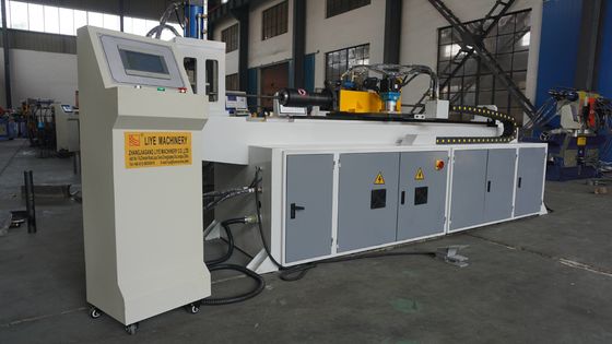 Hidrolik boru deliği delme makinesi çelik boru için servo motor besleme rotasyon