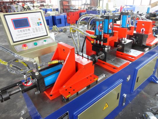 SG40NC Bakır boru ucu şekillendirme makinesi Çift başlı tip
